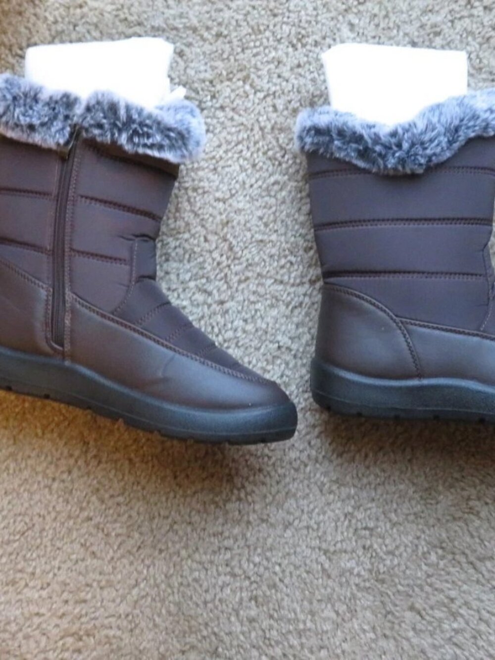 NEW Goldnut Winter Snow Boots for Women Size 7.5 Mid Calf Waterproof Fur Lined